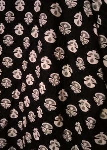 Stylish Black &amp; White Printed Kurta