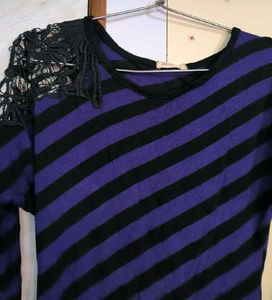 Embroidered Stripped Top 💜
