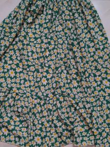 Charming Floral Print Puff Sleeve Dress