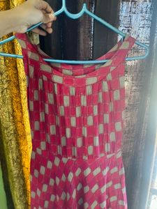 Chic Pink & Grey Checkered Dress