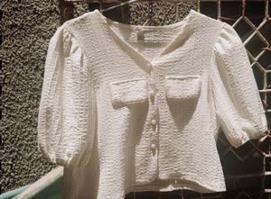 Chic Textured  Korean Puff Sleeve Top