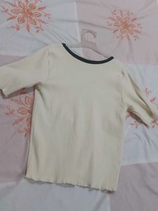 ribbed crop top with 'beautiful' print
