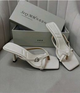 New White kitten  Heels