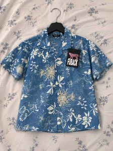 New with tag Blue Short Sleeve Button-Up Shirt