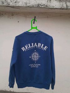 combo of Bright Blue Jeep Sweatshirt and nike tee