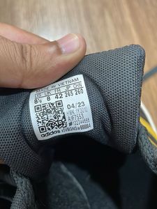 Adidas Sneaker