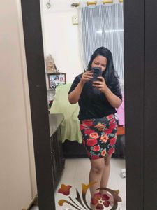 Red Roses Sexy Forever 21 Short Skirt