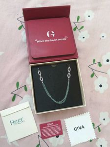Elegant Silver Turquoise Necklace