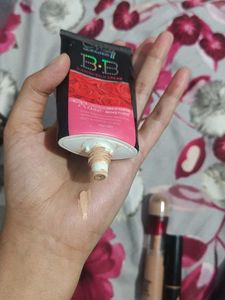 Assorted Concealers and foundation loot