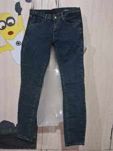 Classic Dark Wash Skinny Jeans