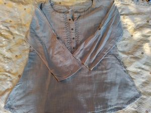 Grey Short Kurti From Ethnic Myntra, Size : M