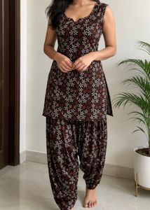 Printed Kurta and Dhoti Set