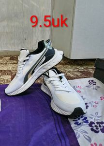 Stylish White &amp; Black Sneakers