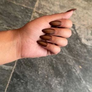 Trendy Brown Ombre Almond Nails