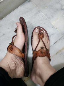 Brown Leather Kolhapuri Chappals