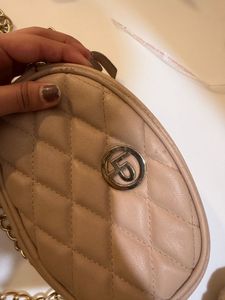 Quilted Crossbody Bag with Gold Chain and Belt