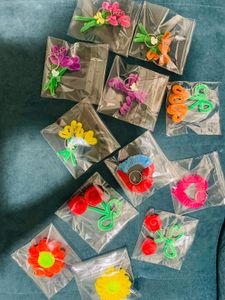 Buy any 1 at 180 Cute Pipe Cleaner Keychain Set