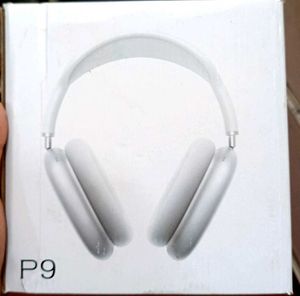 P9 White Wireless Headphones
