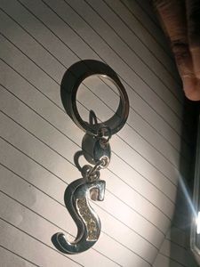 Sparkling 'S' Initial Keychain