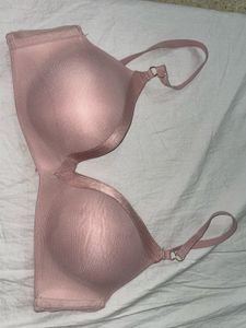Set of 6 premium bras in size :34B