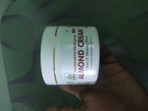 Ooty Natural Almond Cream