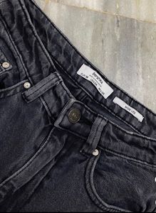 Distressed Wide Leg Jeans