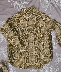 🐍🐍Snakeskin Print Button-Up Shirt🐍🐍