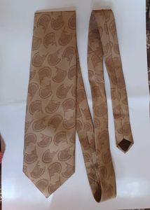 Classic Patterned Tie
