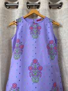 Women Mauve Printed Layered Kurta