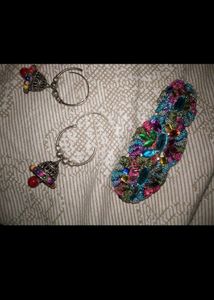 Multicolor Embroidery Buckle With Danglers
