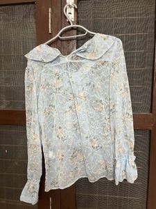 Chic Floral Ruffle Blouse