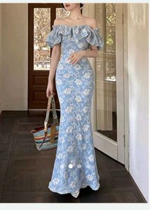 Elegant Off-Shoulder Floral Maxi Dress