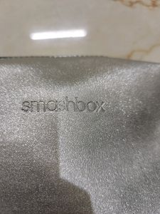 Smashbox Silver Pouch