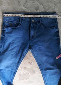 A&amp;F Blue Wash Denim Jeans