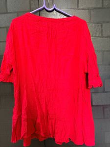 Red Embroidered V-Neck Kurta