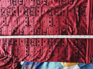Men's Graphic Print Maroon T-Shirt