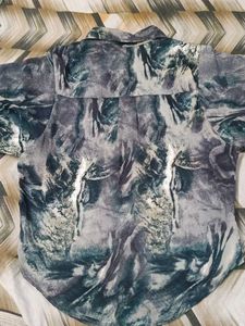 Abstract Print Shirt