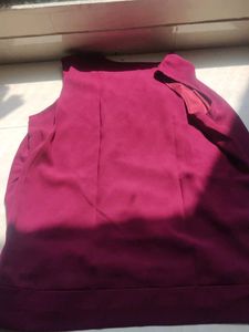 Magenta Sleeveless Top