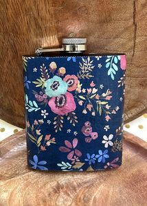 Handmade Decoupaged Hip Flask 🌸