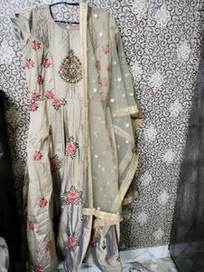 Anarkali suit