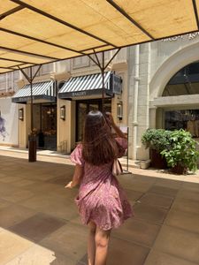 Chic Pink Floral Midi Dress