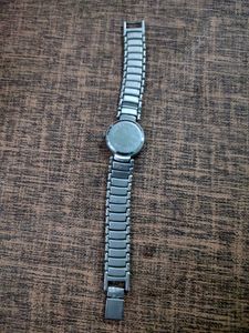 Branded Stylish Silver Watch !