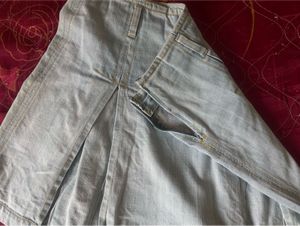 Light Wash Demin Pleated Mini Skirt 💙