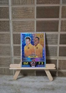 bunch of 7 silver Cricket attax cards