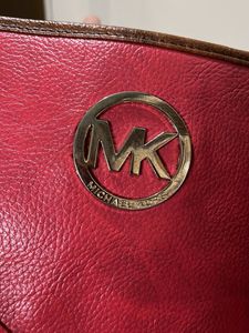 Stylish Red Tote Bag (Michael Kors)