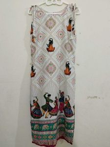White Ethnic Kurta with Folk Dance Print