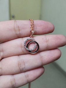 Elegant Circle Pendant Necklace
