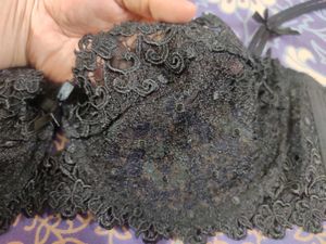 Sexy Black Lace Non Padded Bra With Wiring