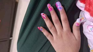 Pieces Nail Art