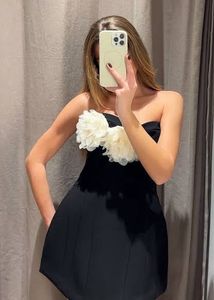 ZARA Chic Black Strapless Dress